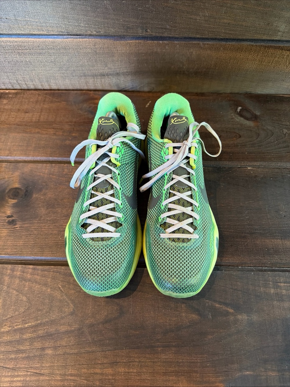 Nike Kobe 10 ‘Vino’ Green Sneakers Basketball Shoes Men Size 9